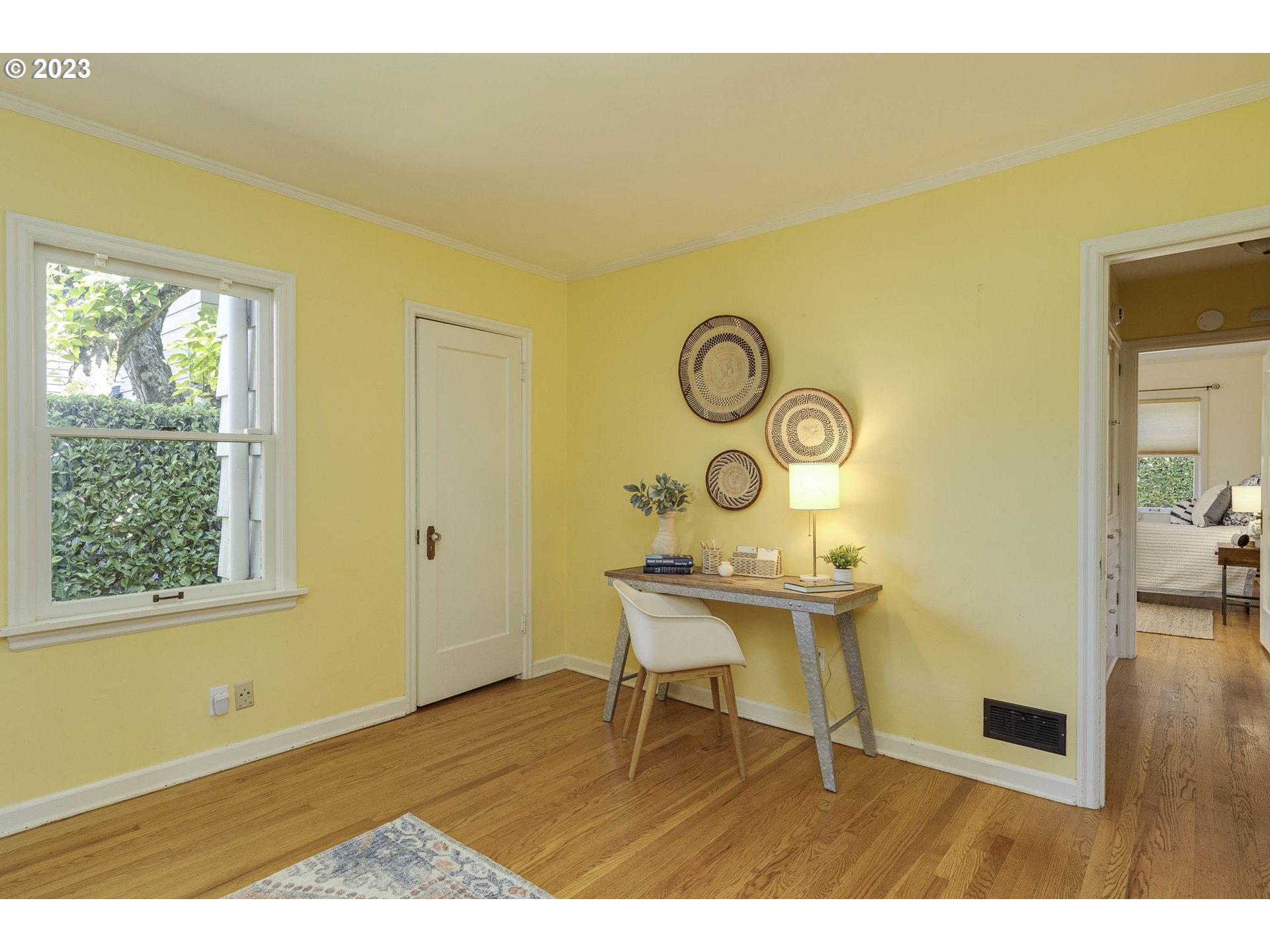 3227 Southeast Lambert Street Portland, OR 97202 - Photo 25 of 44 a black and white photo of a living room