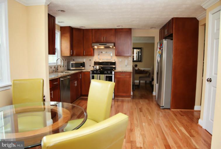 9224 Briarchip Street Laurel, MD 20708 - Photo 15 of 26 Kitchen