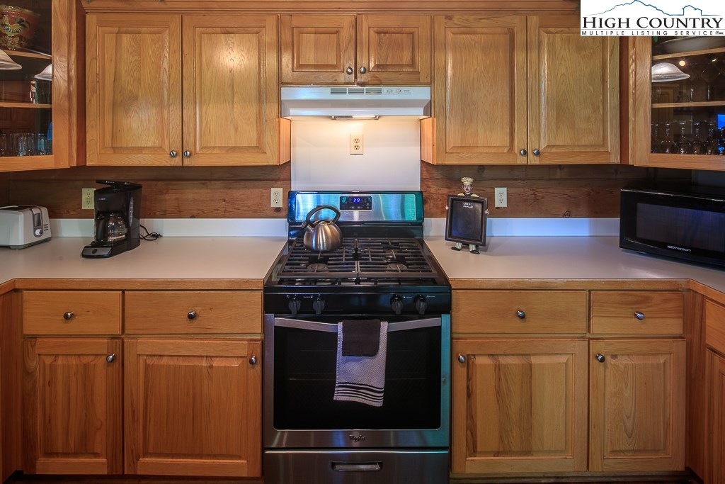346 Grady Winkler Road Boone, NC 28607 - Photo 22 of 48