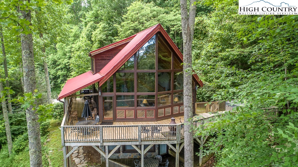 346 Grady Winkler Road Boone, NC 28607 - Photo 3 of 48
