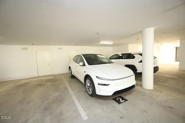 a view of parking area