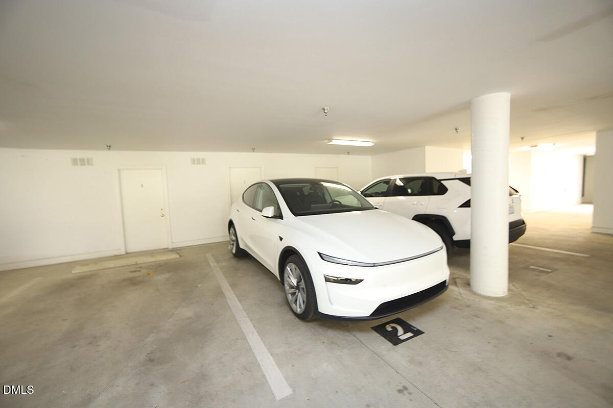 100 Northbrook Drive, Unit 207 Raleigh, NC 27609 - Photo 32 of 39