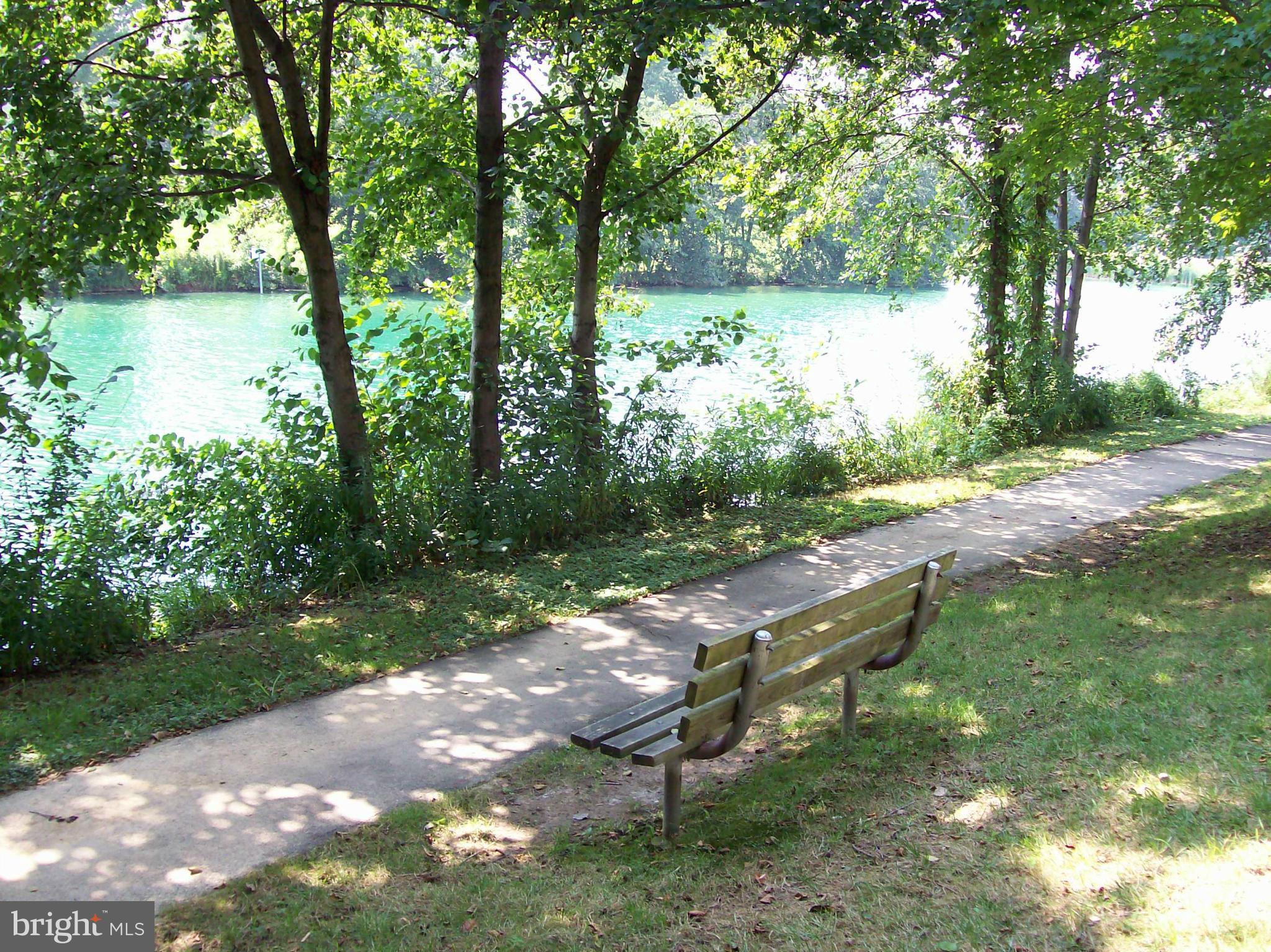 19040 Mills Choice Road, Unit 1 Gaithersburg, MD 20886 - Photo 24 of 30 Jogging/walking paths