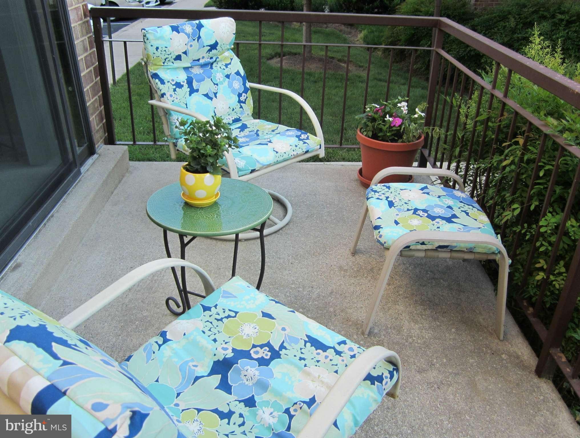 19040 Mills Choice Road, Unit 1 Gaithersburg, MD 20886 - Photo 6 of 30 Custom patio with step-down