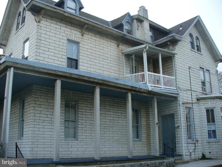 339 Spring Street Reading, PA 19601 - Photo 6 of 11 Gallery Image 6