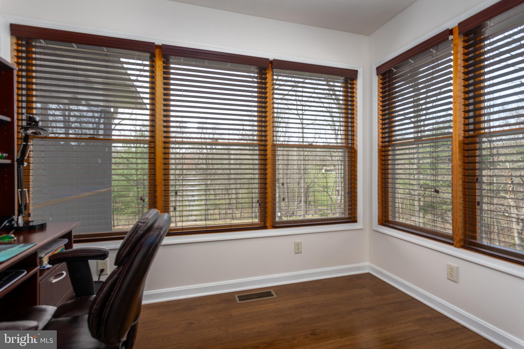 400 Cedar Ridge Road Berkeley Springs, WV 25411 - Photo 10 of 40 custom blinds convey