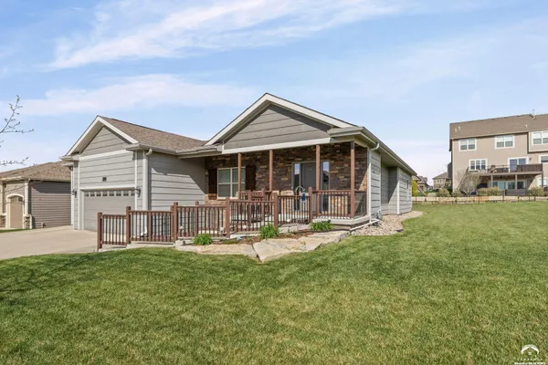 $605,000 | 338 Headwaters Drive, Lawrence, KS 66049