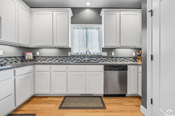 $605,000 | 338 Headwaters Drive, Lawrence, KS 66049