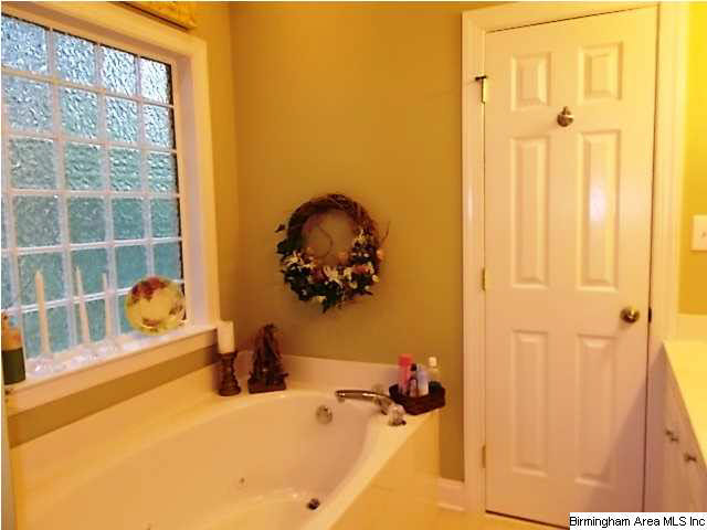 1143 Hickory Valley Road Trussville, AL 35173 - Photo 14 of 17