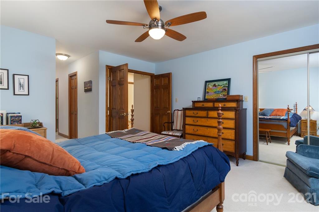 123 Beaver Ridge Road, Unit 123 Asheville, NC 28804 - Photo 16 of 41 Gallery Image 16