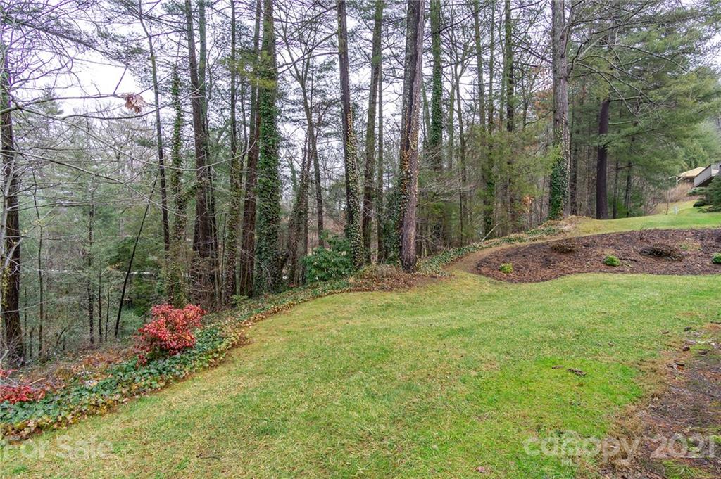 123 Beaver Ridge Road, Unit 123 Asheville, NC 28804 - Photo 33 of 41 Gallery Image 33
