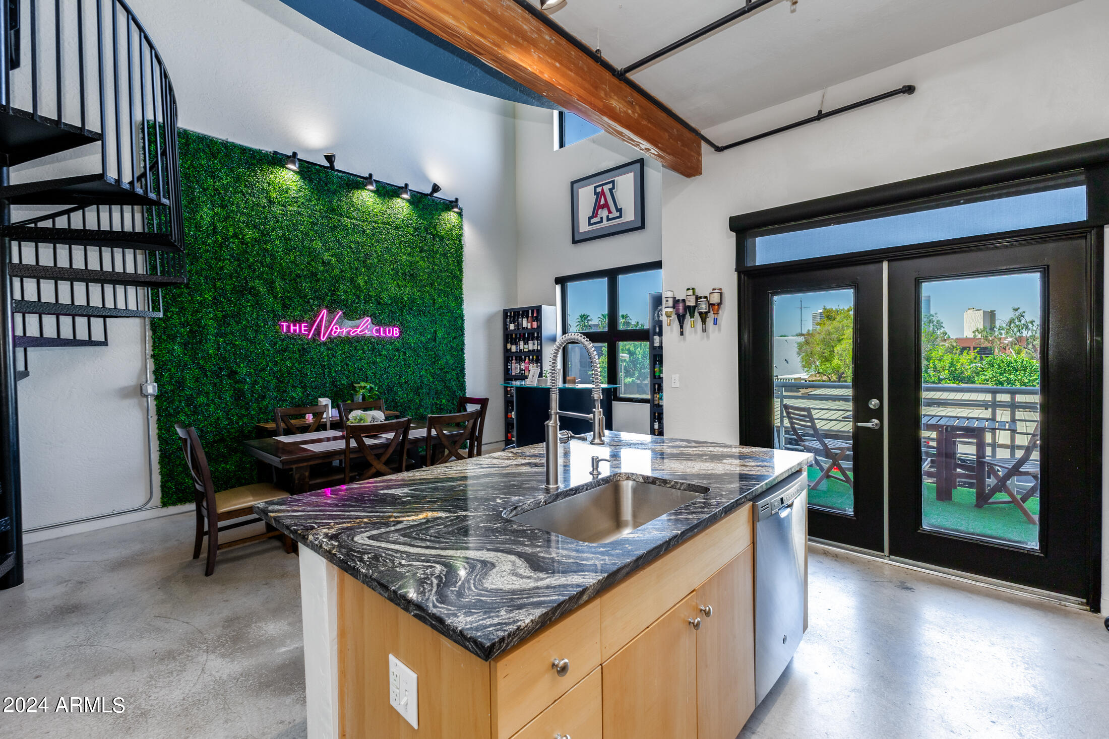 914 East Osborn Road, Unit 212 Phoenix, AZ 85014 - Photo 11 of 32 914 E Osborn Rd Unit 212-9