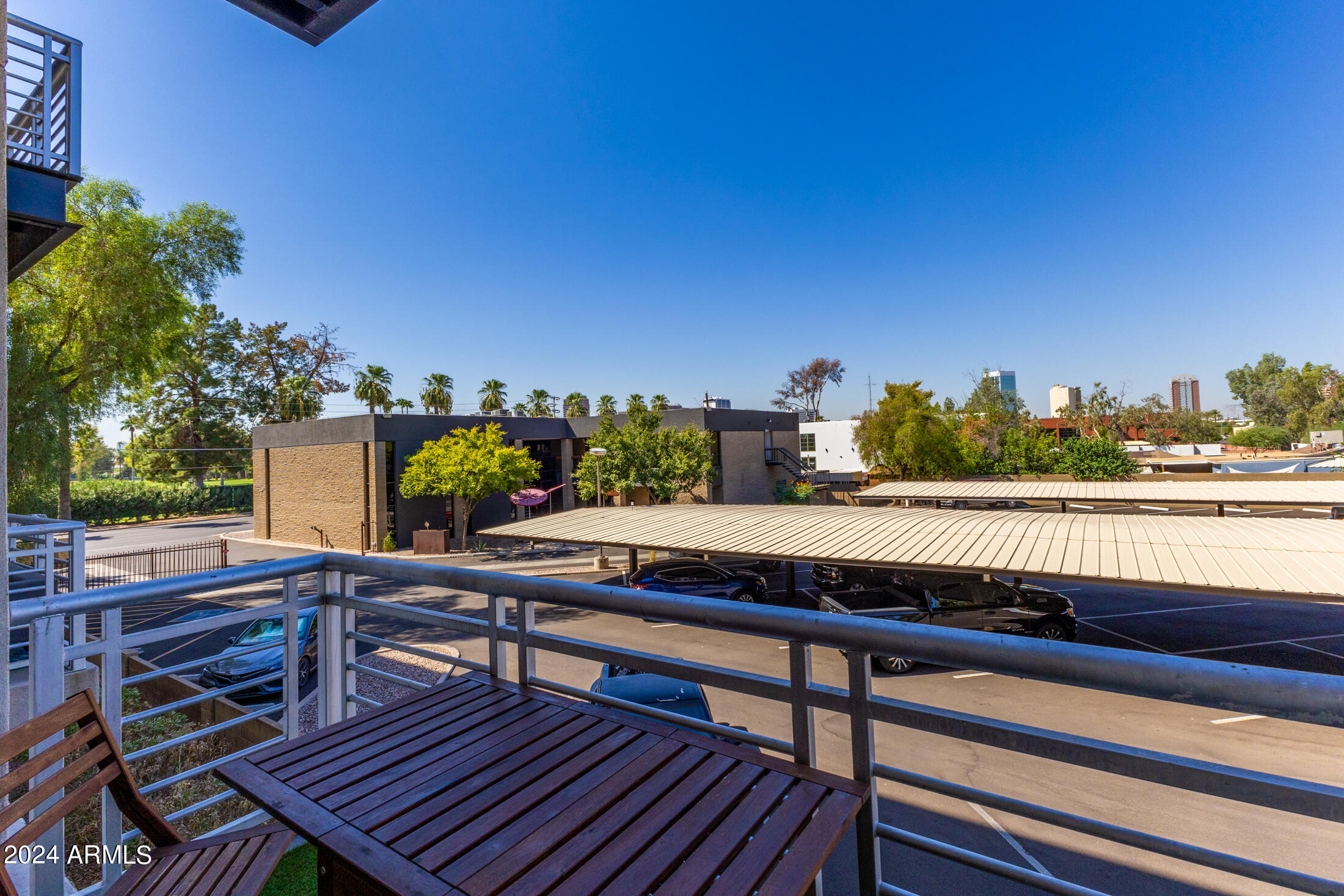 914 East Osborn Road, Unit 212 Phoenix, AZ 85014 - Photo 15 of 32 914 E Osborn Rd Unit 212-14