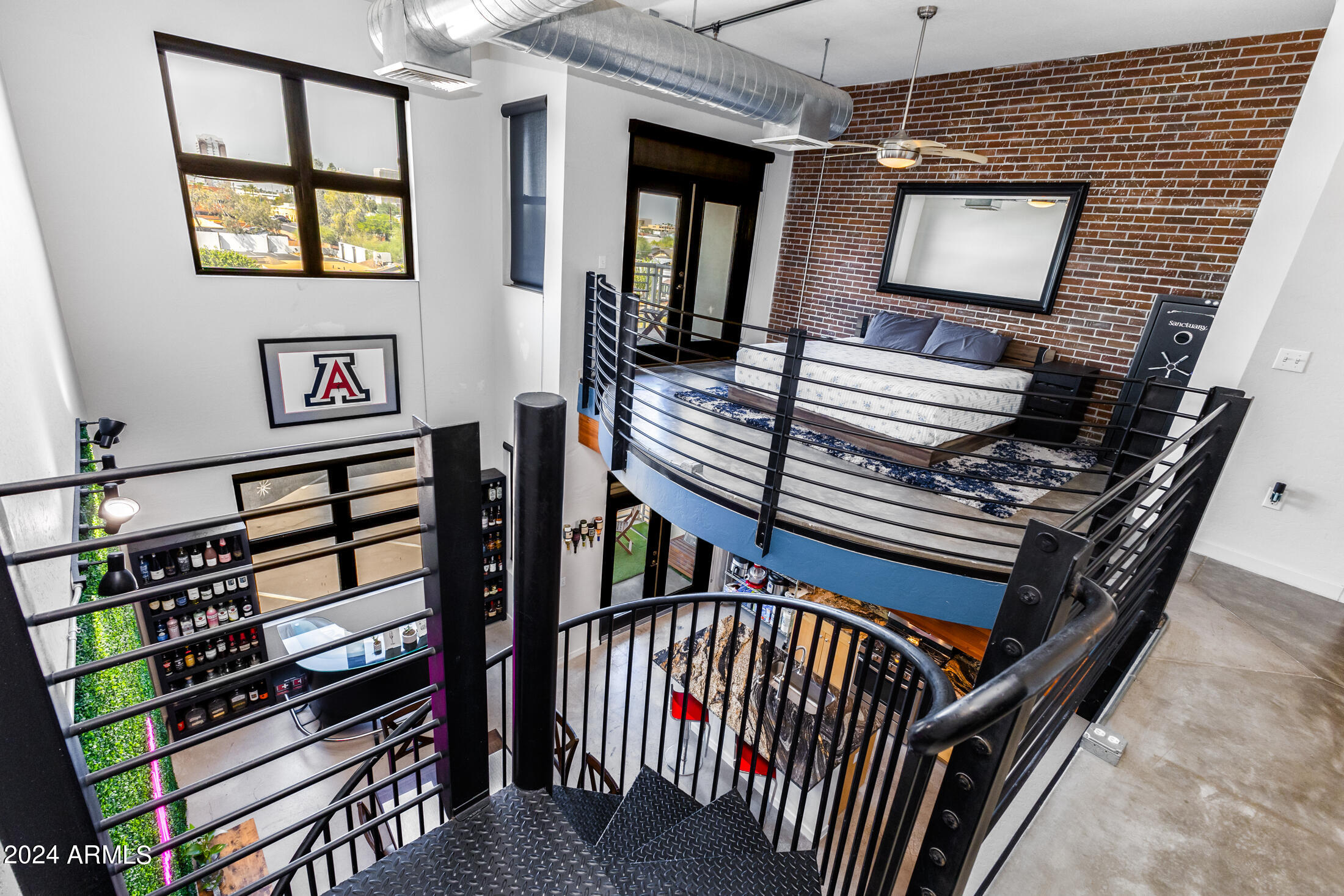 914 East Osborn Road, Unit 212 Phoenix, AZ 85014 - Photo 21 of 32 914 E Osborn Rd Unit 212-20