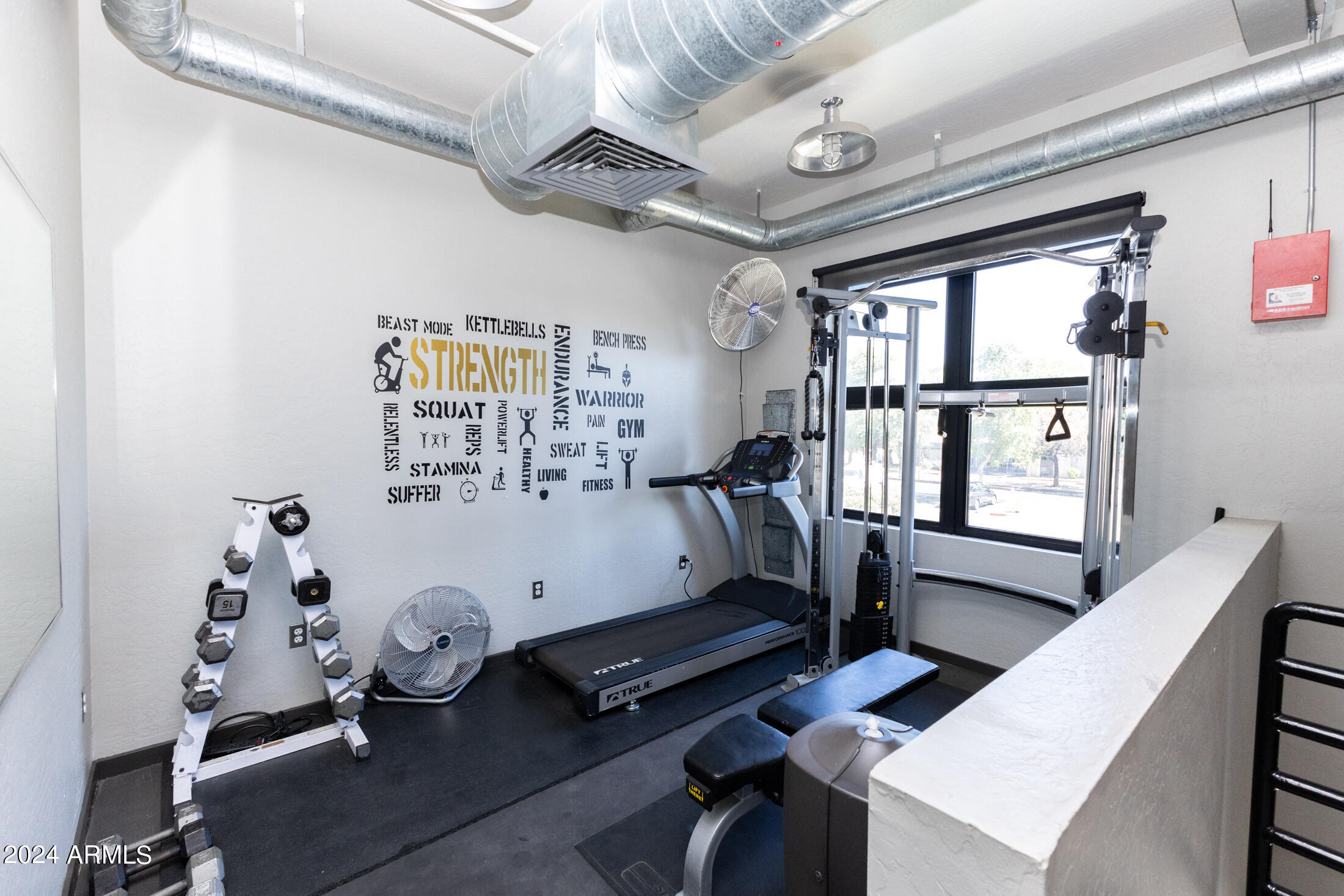 914 East Osborn Road, Unit 212 Phoenix, AZ 85014 - Photo 30 of 32 Artisan Loft Weight Room