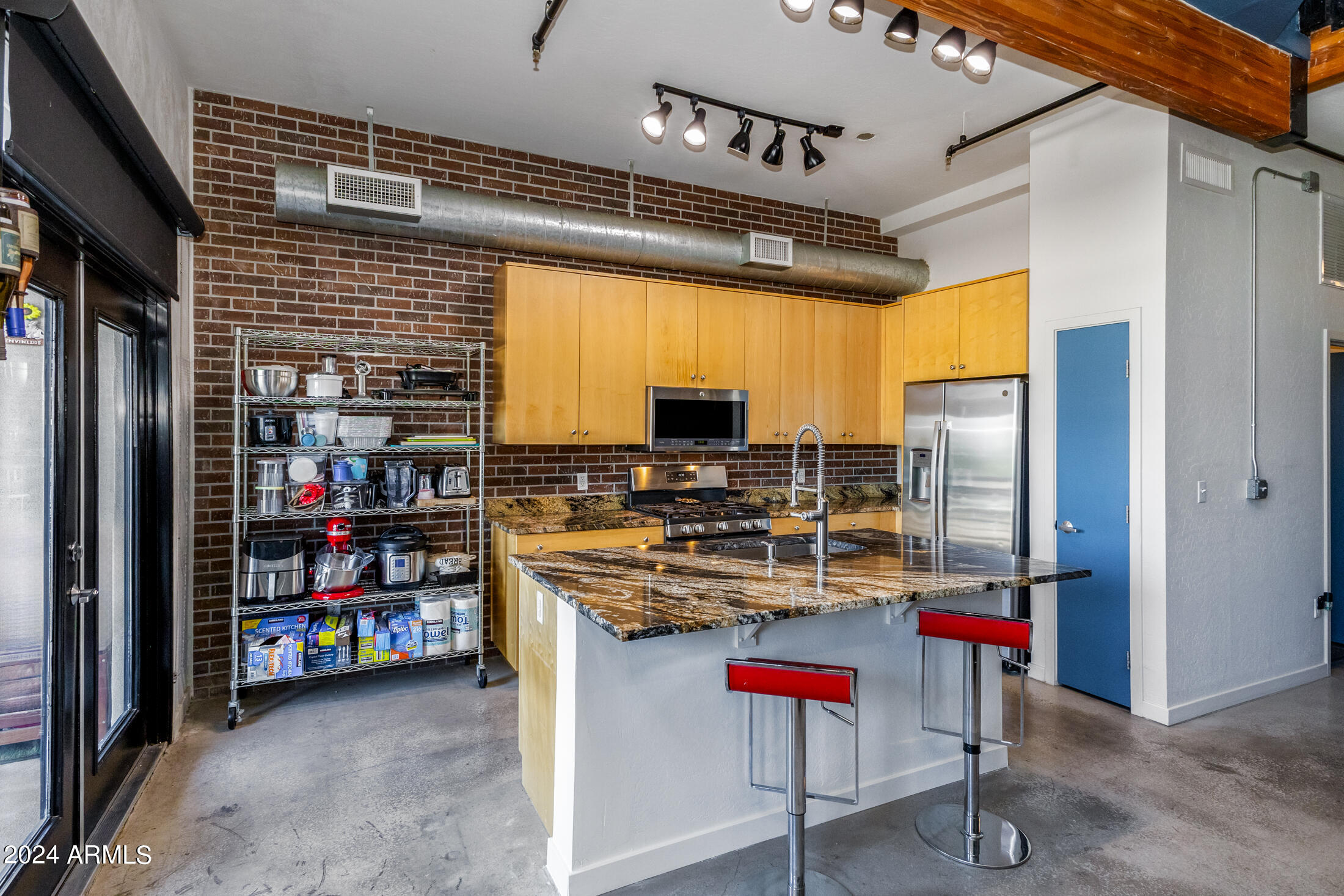 914 East Osborn Road, Unit 212 Phoenix, AZ 85014 - Photo 10 of 32 914 E Osborn Rd Unit 212-8