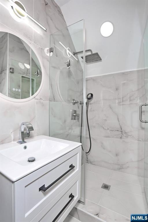 169 Woodward Avenue Rutherford, NJ 07070 - Photo 24 of 32