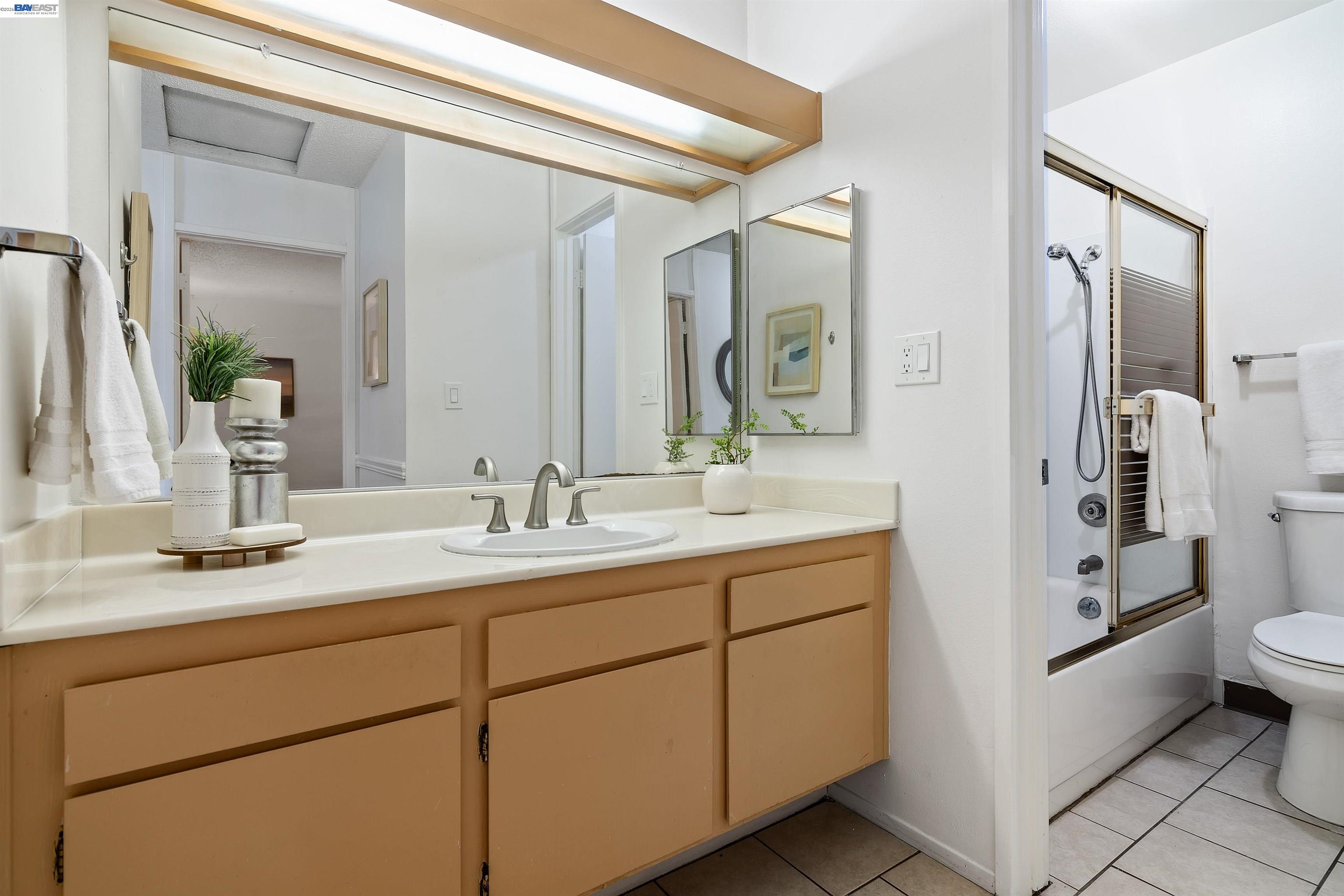 810 Oak Grove Road, Unit 104 Concord, CA 94518 - Photo 14 of 31