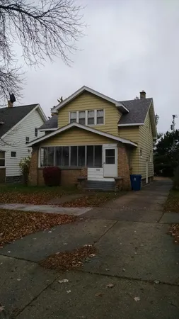 $269,000 | 907 Lake Michigan Drive Northwest, Grand Rapids, MI 49504