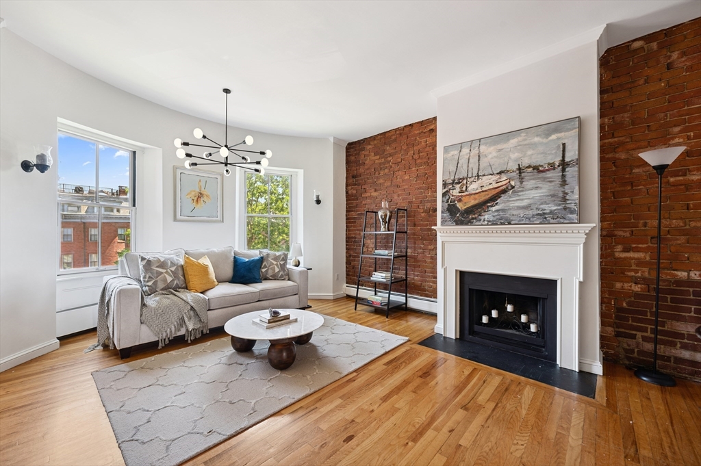 1 Worcester Square, Unit 4 Boston, MA 02118 - Photo 1 of 18