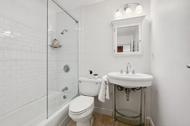 $825,000 | 1 Worcester Square, Unit 4, Boston, MA 02118