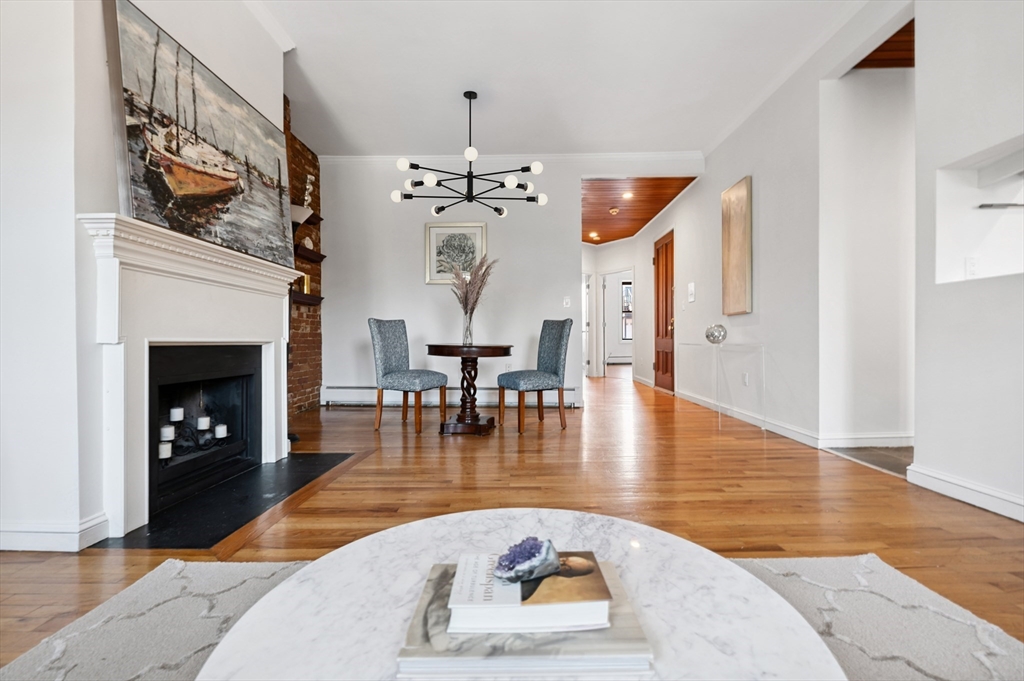 1 Worcester Square, Unit 4 Boston, MA 02118 - Photo 3 of 18