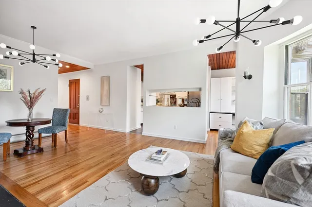 $825,000 | 1 Worcester Square, Unit 4, Boston, MA 02118