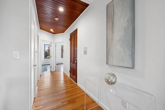 $825,000 | 1 Worcester Square, Unit 4, Boston, MA 02118