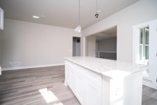 $374,900 | 819 Kenai Court, Roscoe, IL 61073