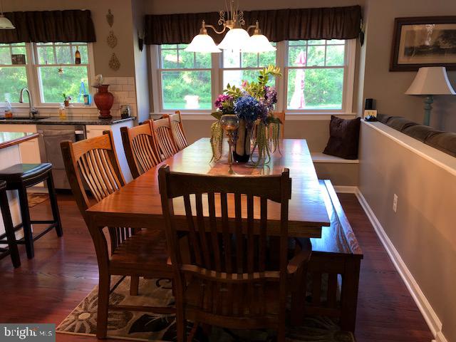 419 Ellisdale Road Chesterfield, NJ 08515 - Photo 11 of 39 Dining Room