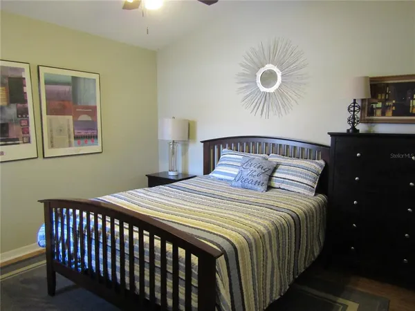 $2,550 | 5643 Monte Rosso Road, Sarasota, FL 34243