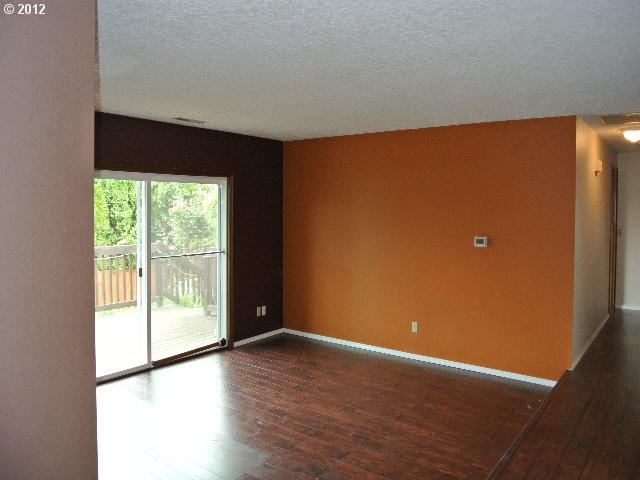3036 Northwest Kent Street Camas, WA 98607 - Photo 5 of 10 Gallery Image 5