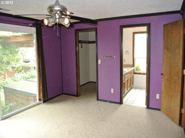 3036 Northwest Kent Street Camas, WA 98607 - Photo 6 of 10 Gallery Image 6