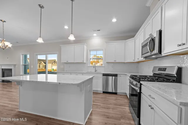 $348,500 | 701 Plymouth Drive, Greenville, NC 27858