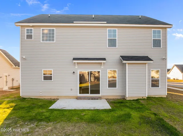 $348,500 | 701 Plymouth Drive, Greenville, NC 27858