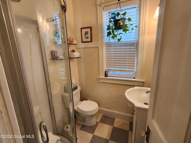 $253,000 | 38 North Allen Street, Albany, NY 12203