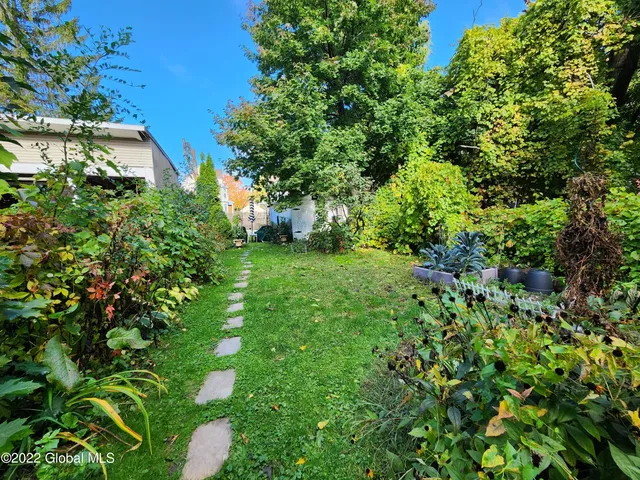 $253,000 | 38 North Allen Street, Albany, NY 12203