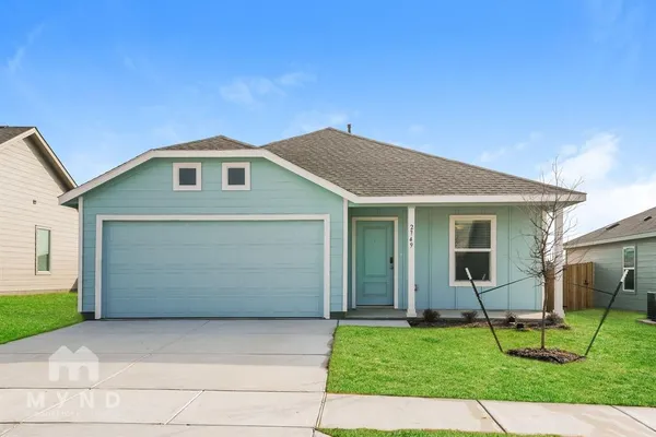 $2,225 | 2749 Ctr Crk Lane, Fort Worth, TX 76108