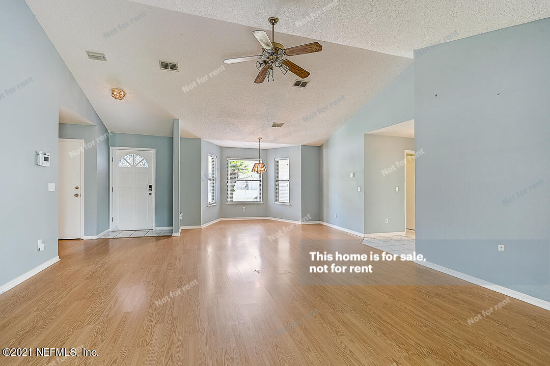8445 Hamden Road Jacksonville, FL 32244 - Photo 3 of 36 listing_2