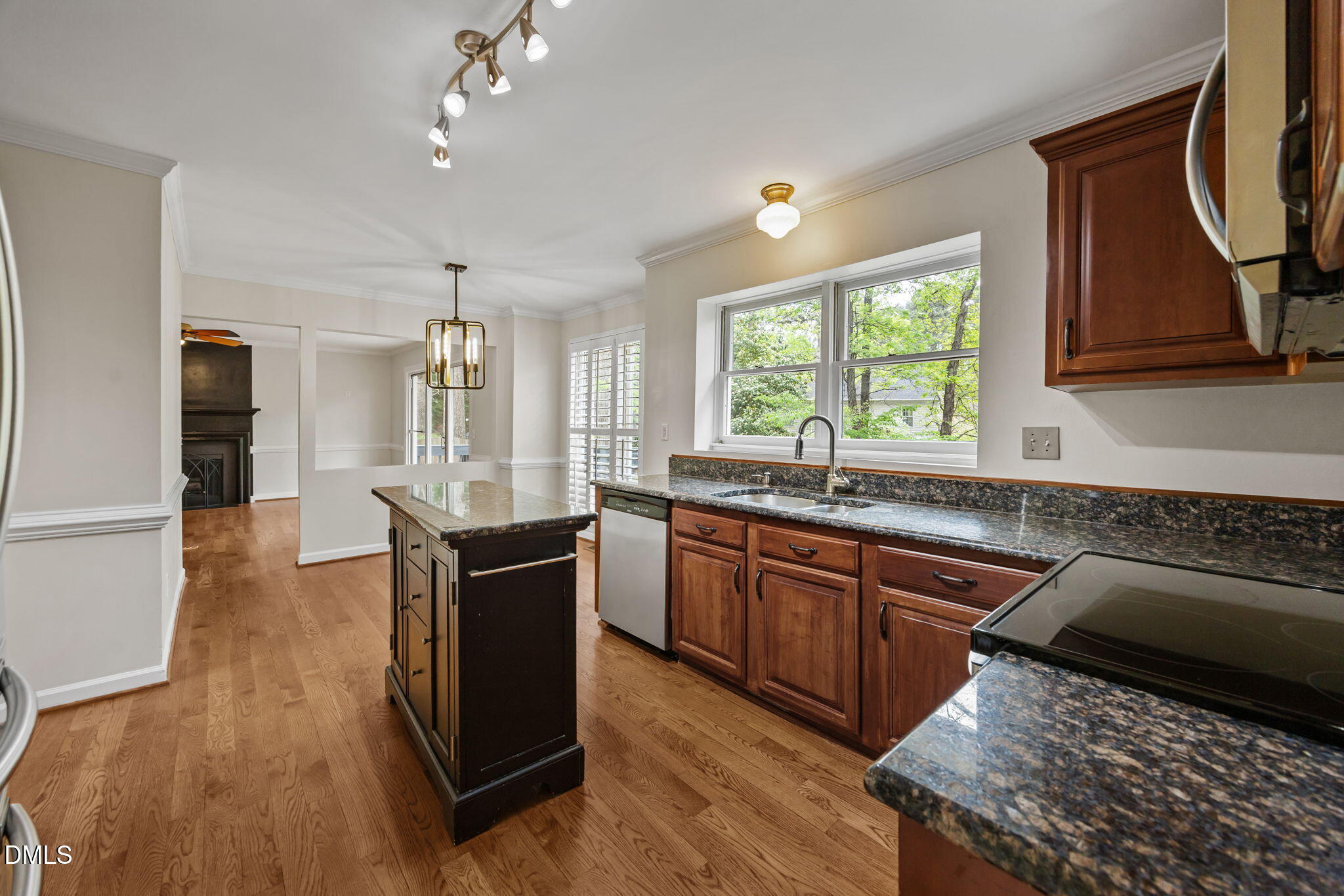 1433 Bridgeport Drive Raleigh, NC 27615 - Photo 13 of 47 9-web-or-mls-IMG_5248