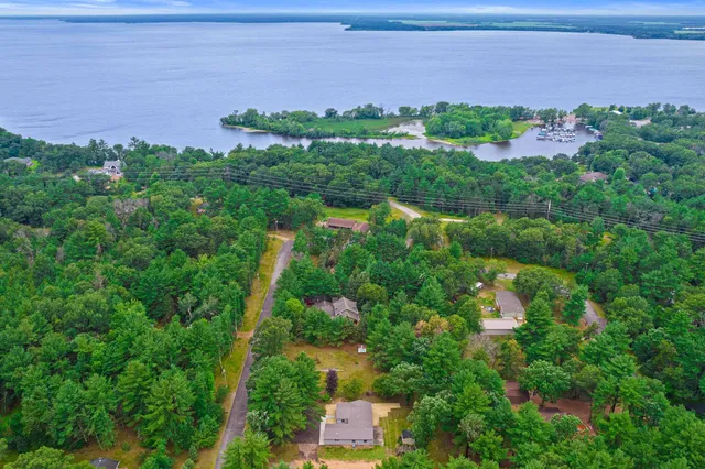 $365,000 | 1688 South Aurora Lane, Nekoosa, WI 54457