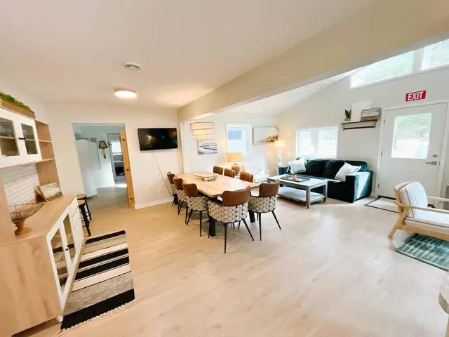 $365,000 | 1688 South Aurora Lane, Nekoosa, WI 54457