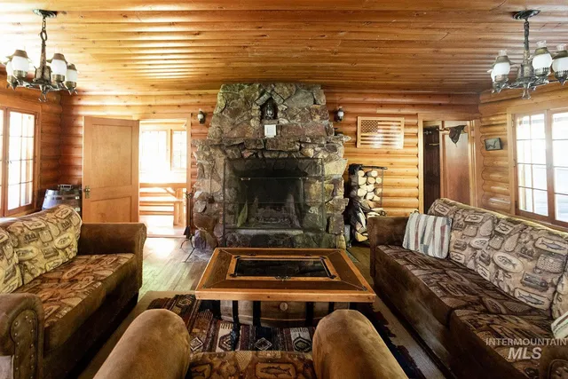 $970,000 | 4775 Ponderosa Pine, Idaho City, ID 83631