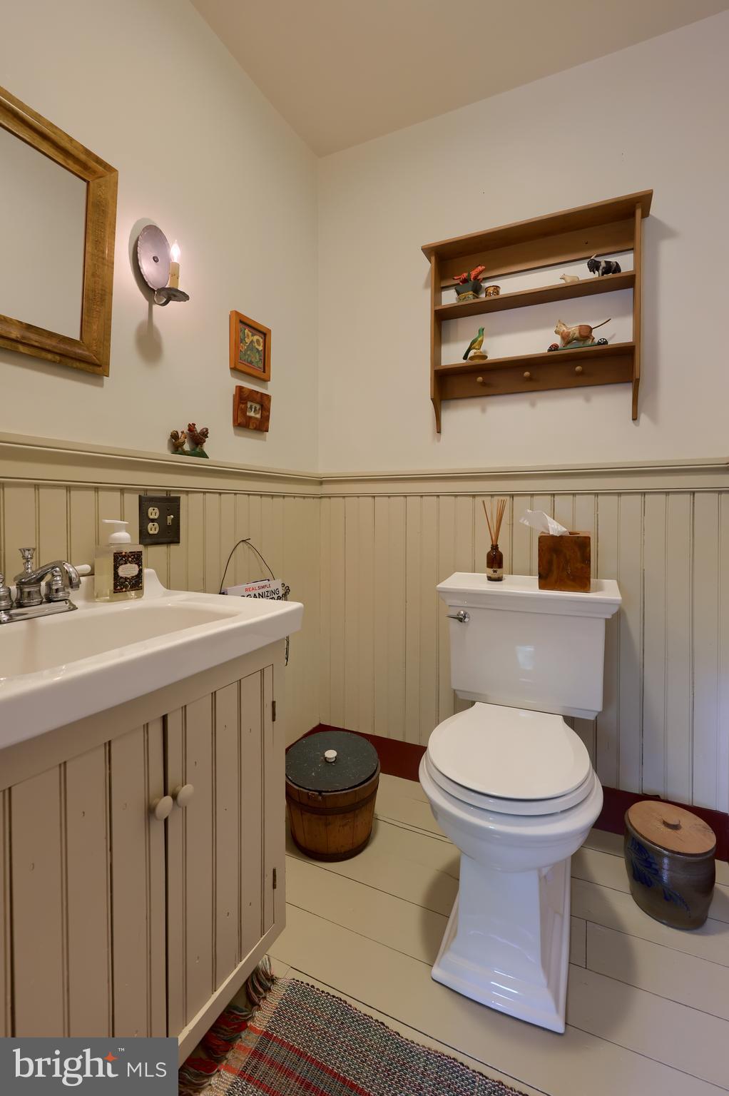 1400 Cross Keys Road Reading, PA 19605 - Photo 41 of 87 Half Bath