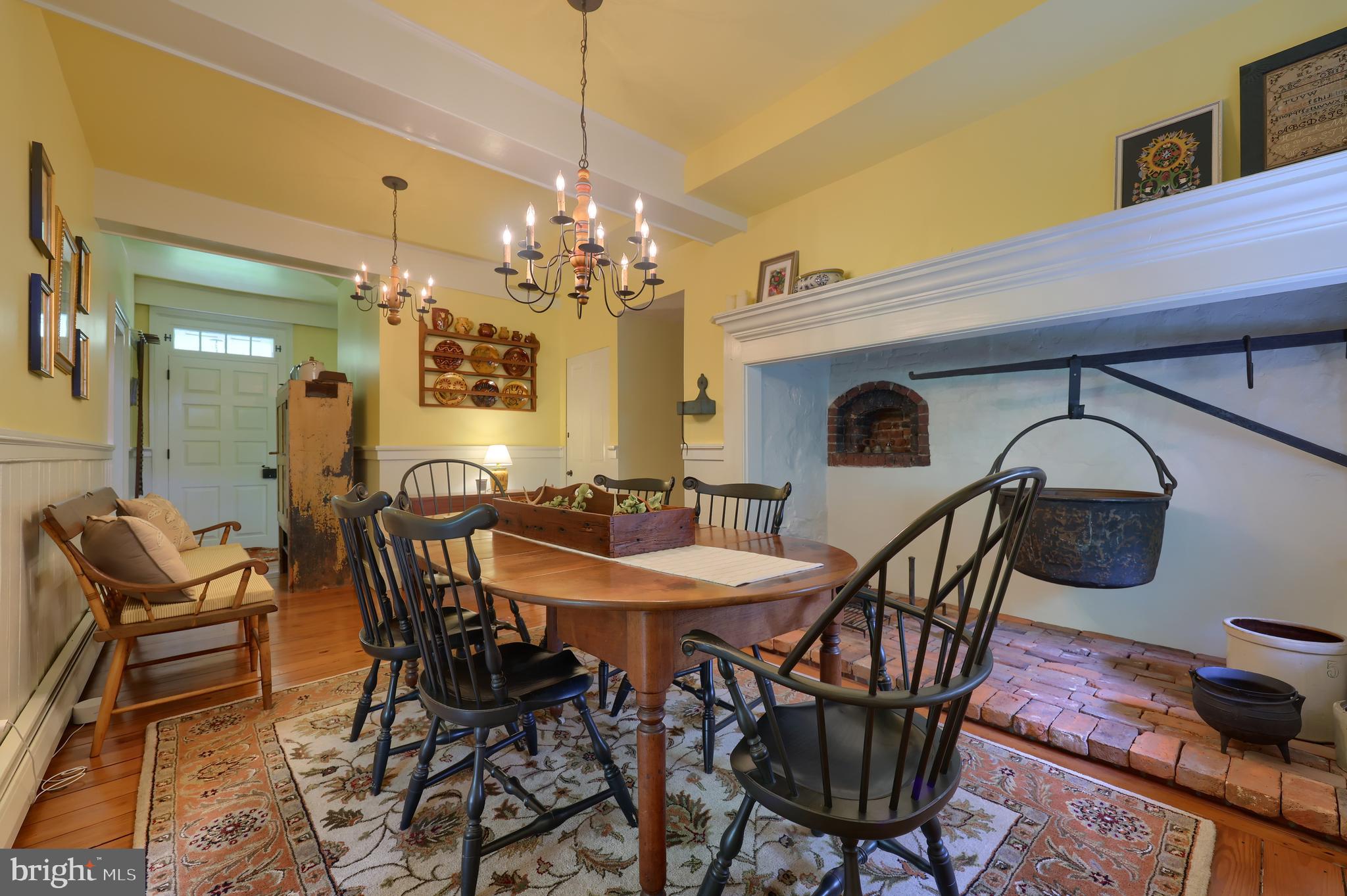1400 Cross Keys Road Reading, PA 19605 - Photo 52 of 87 Dining Room