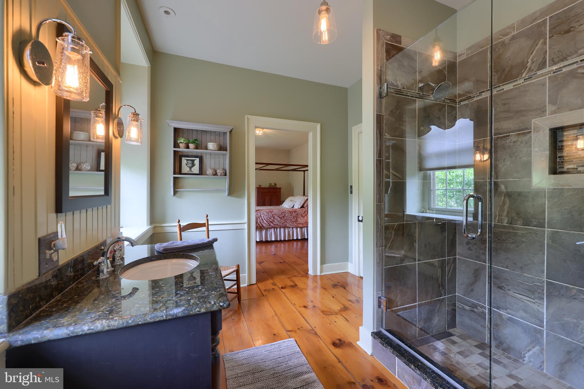 1400 Cross Keys Road Reading, PA 19605 - Photo 68 of 87 Master Bath
