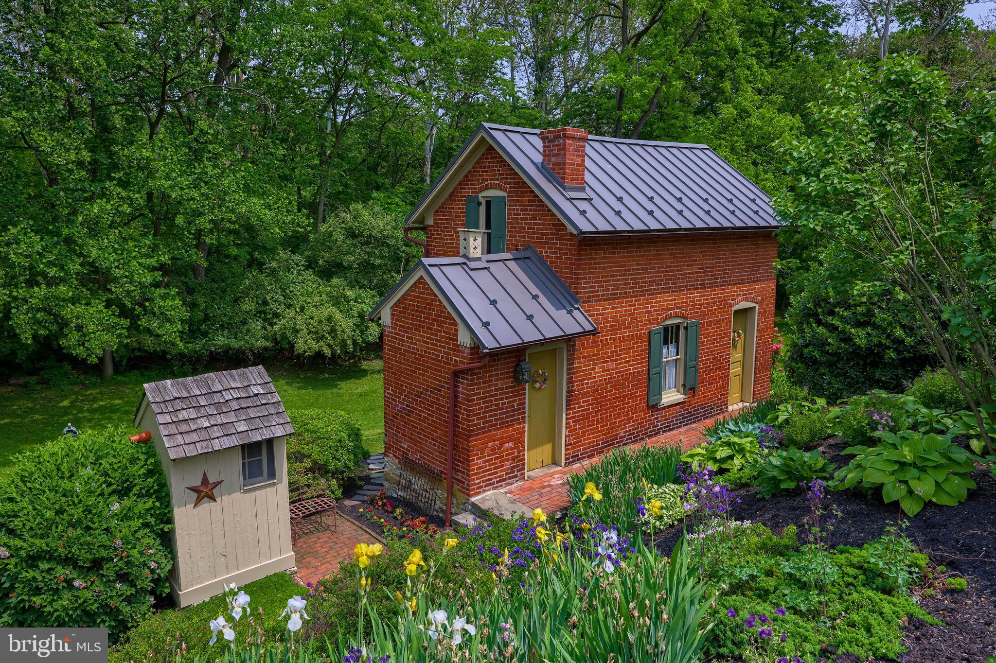 1400 Cross Keys Road Reading, PA 19605 - Photo 7 of 87 Gallery Image 7