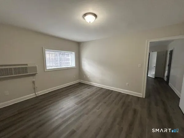 $1,995 | 114 A Grove Street, Unit G2, Stamford, CT 06901