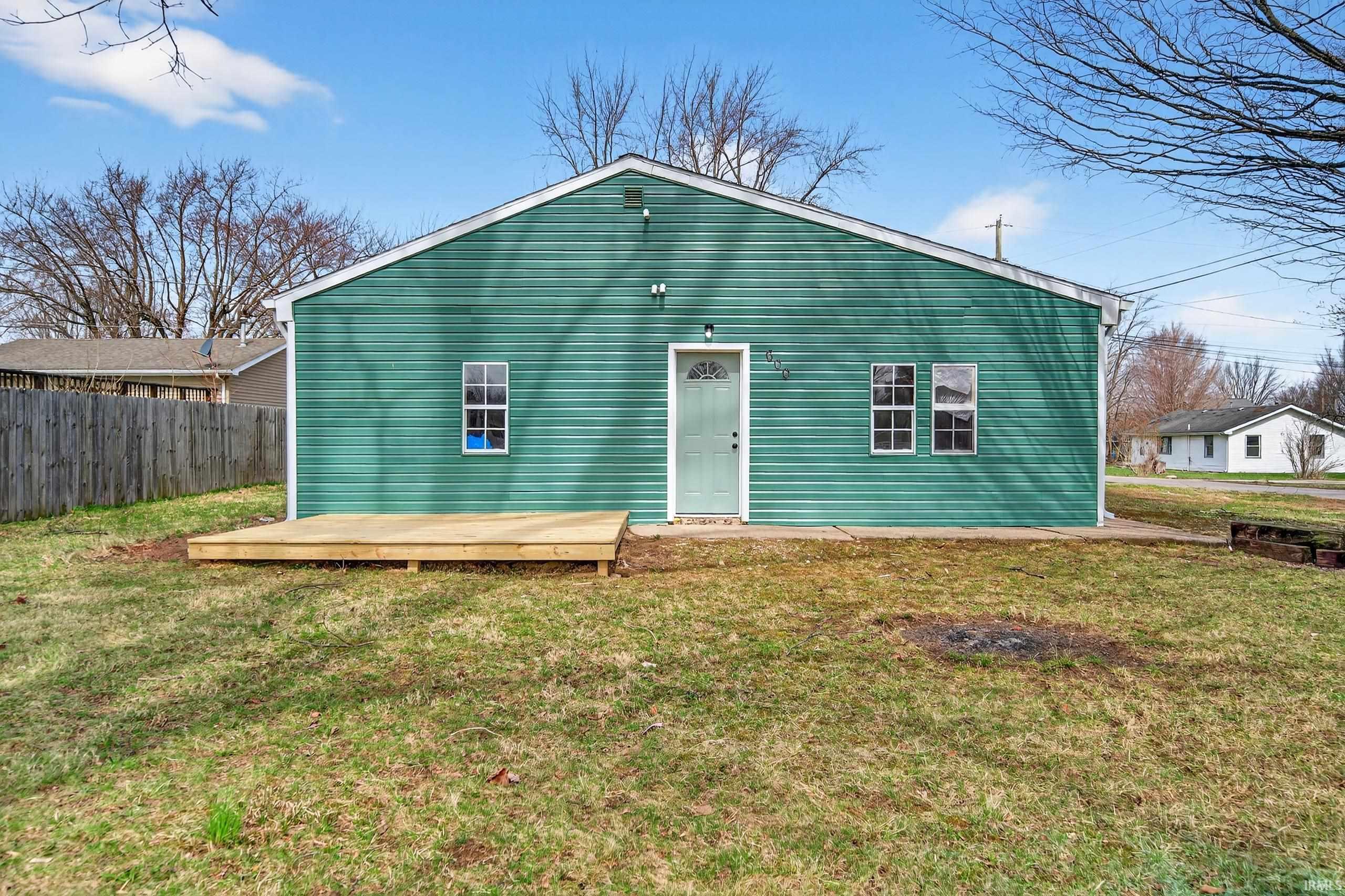 600 West 11th Street Jonesboro, IN 46938 - Photo 3 of 23