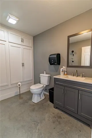 $375,000 | 1744 Oklahoma Avenue, Trenton, MO 64683